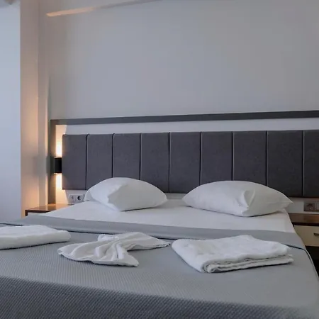 Lord Hotel