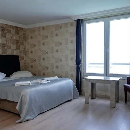 Lord Hotel