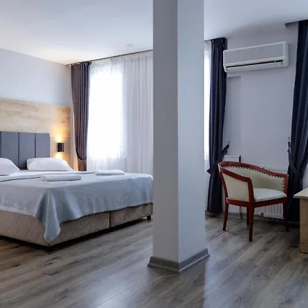 Hotel Lord